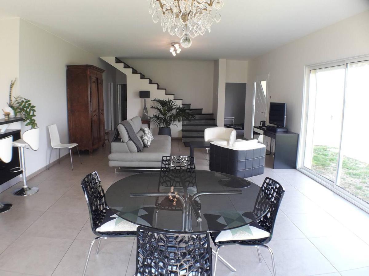 Вилла 170 M² Entre Lyon Et St Etienne Saint-Martin-la-Plaine Экстерьер фото